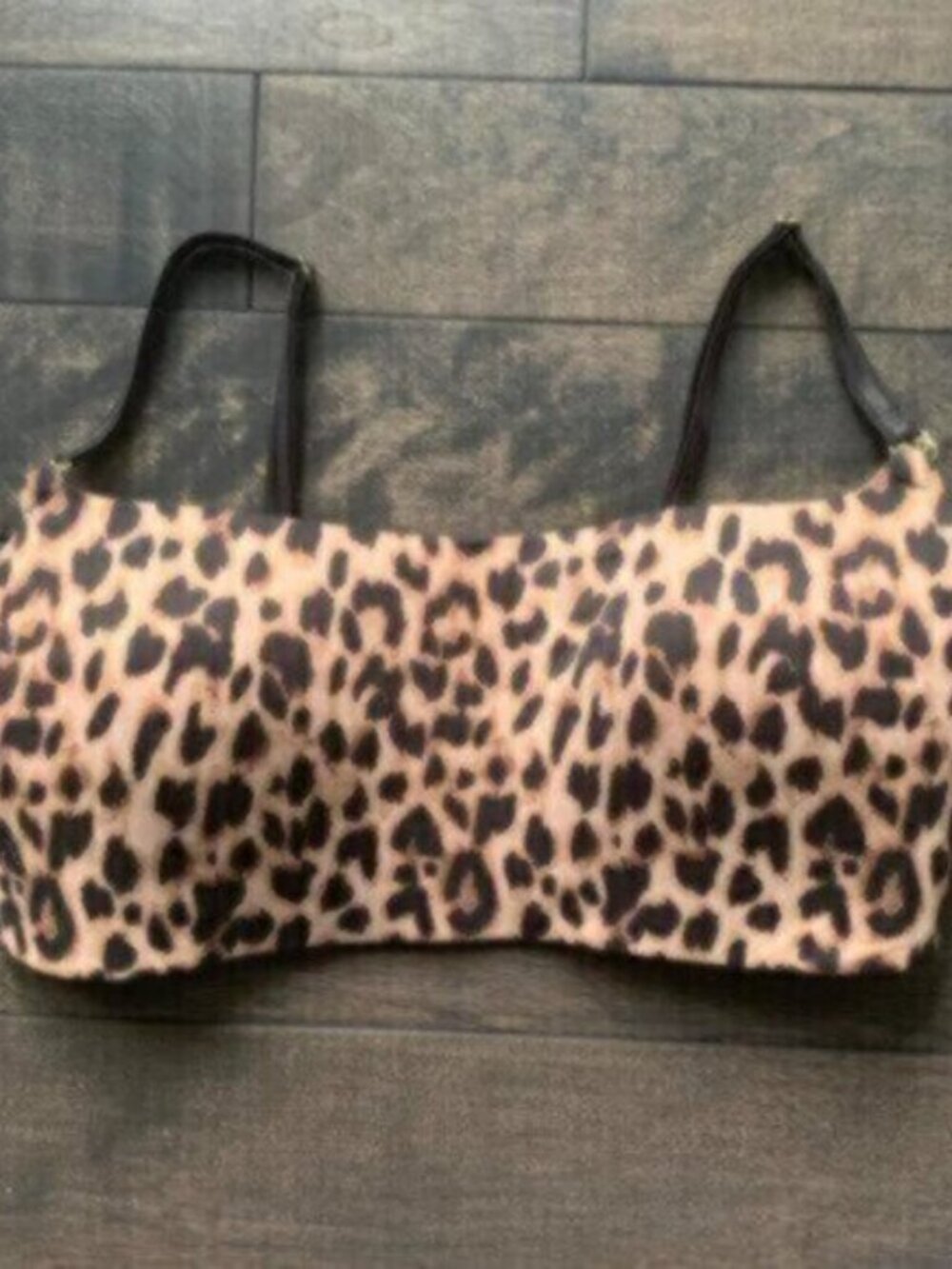 Victoria's Secret Wireless Bra - new with tags